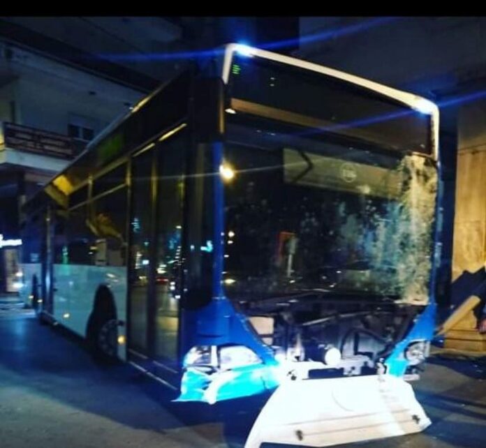 99630_l-jpg