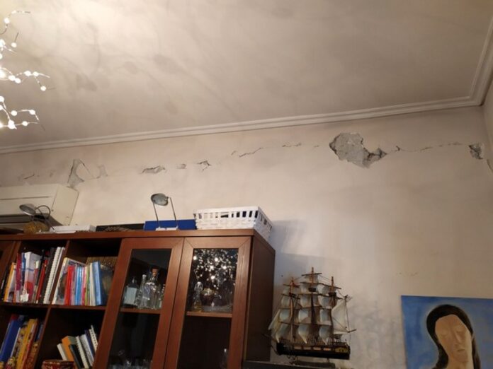 seismos (2)