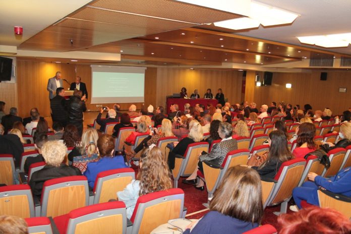 Ενημερωτική εκδήλωση για τα κακοποιημένα παιδιά στο Περιστέρι (5)